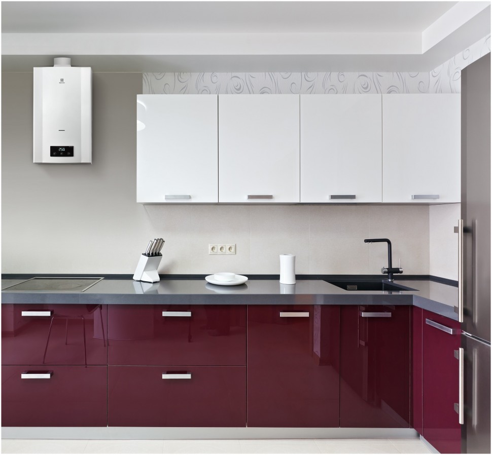 Проточный газовый водонагреватель Electrolux GWH 11 PRO Inverter